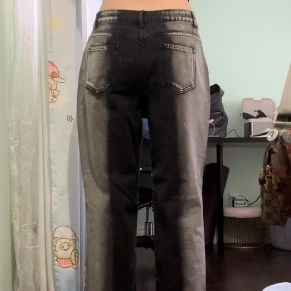 Y2K Oversized Baggy Jeans - Picture 2 of 3
